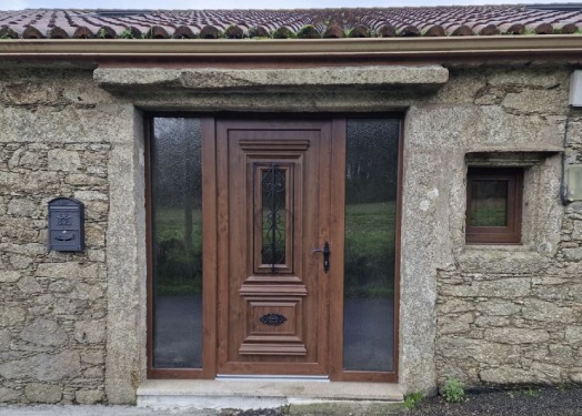 Puertas-PVC-Galicia-madera